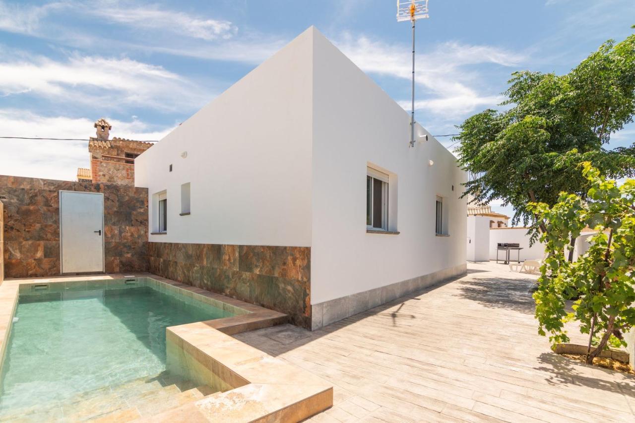 Los Recuerdos Conil De La Frontera Exterior photo